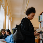 work while studying in Dubai