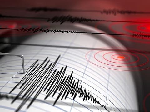 6.1 magnitude earthquake Italy