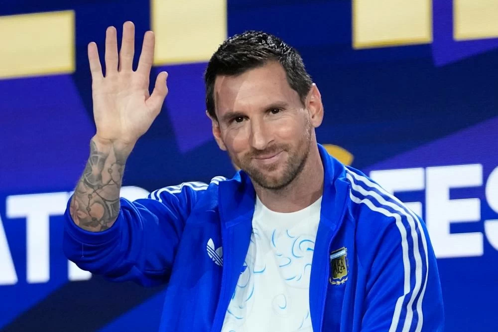 Messi, Mbappé Set for World Cup Awards Showdown 6 Messi