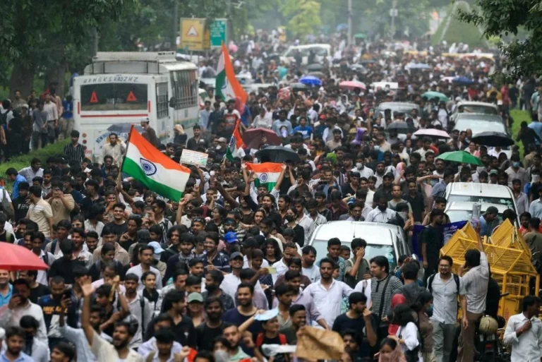 India protests escalate 7 India protests