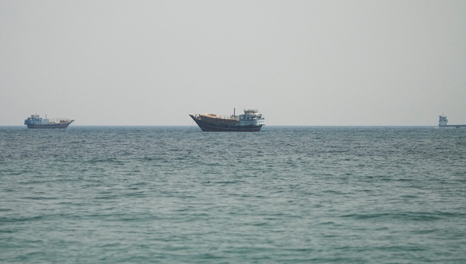 Oil price jumps on Hormuz fears 2 oil price jumps