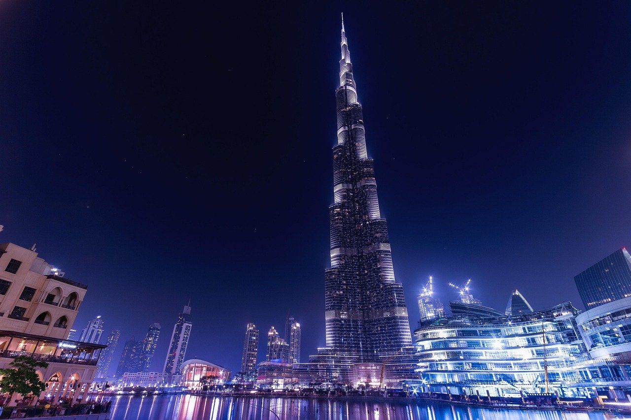 From 30 to 180 Days: How Long Can You Stay After UAE Visa Cancellation? 6 UAE Residence Visa Grace Periods