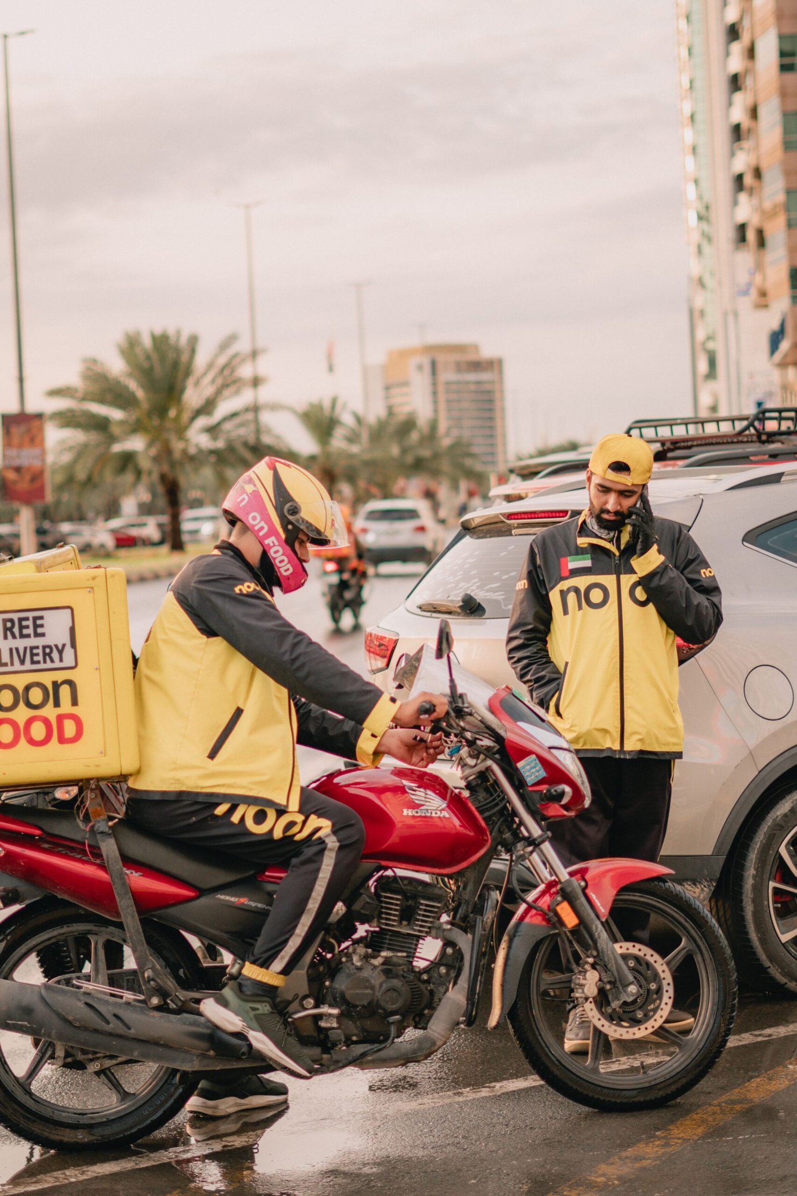 UAE delivery platforms roll out heat safety measures 5 UAE delivery platforms roll out heat safety measures