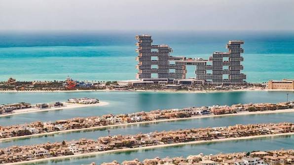 Branded Residences Command 64% Premium in UAE Market Boom 5 branded residences