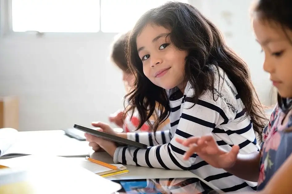 UAE school device limits