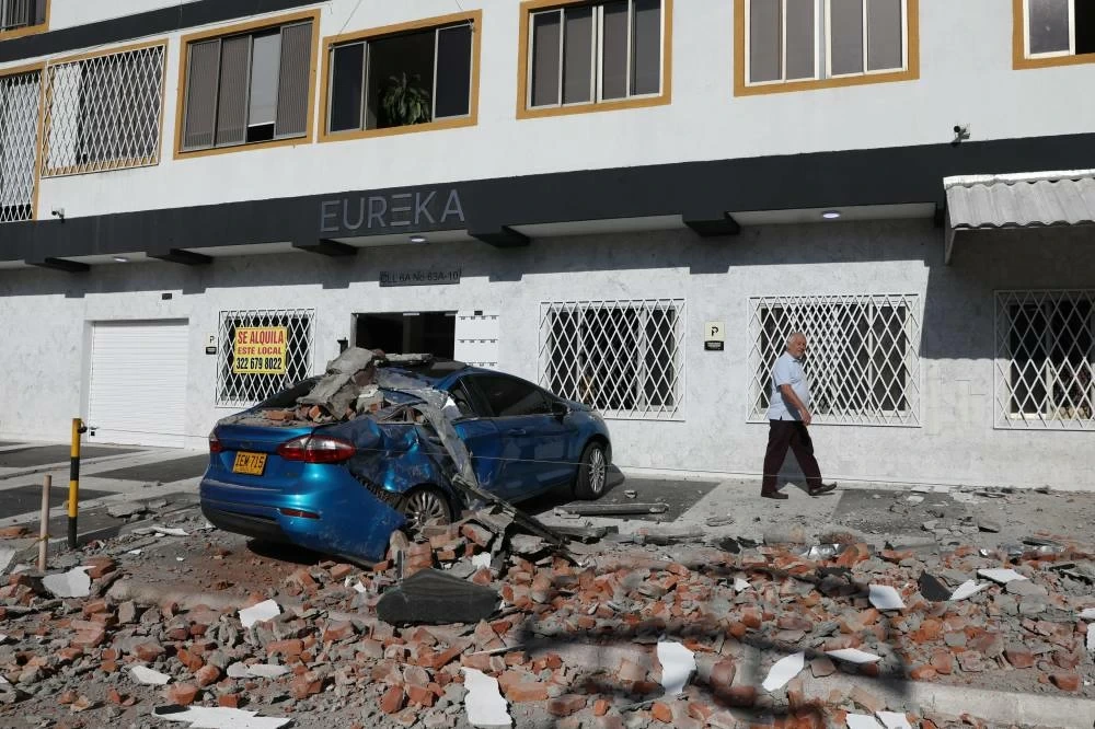 Colombia earthquake: 7.4 magnitude quake hits 2 Colombia earthquake