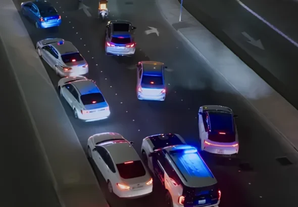 give way ambulance UAE