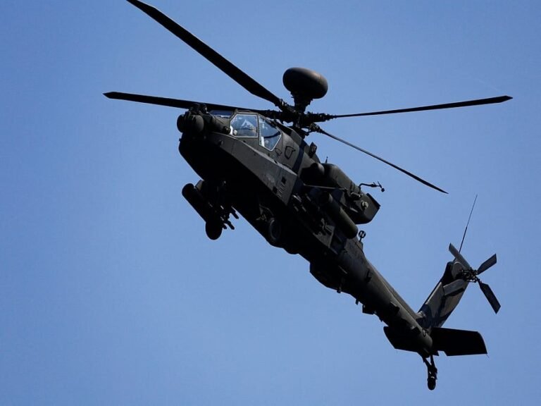 Texas Helicopter Crash Kills 2 7 Texas helicopter crash