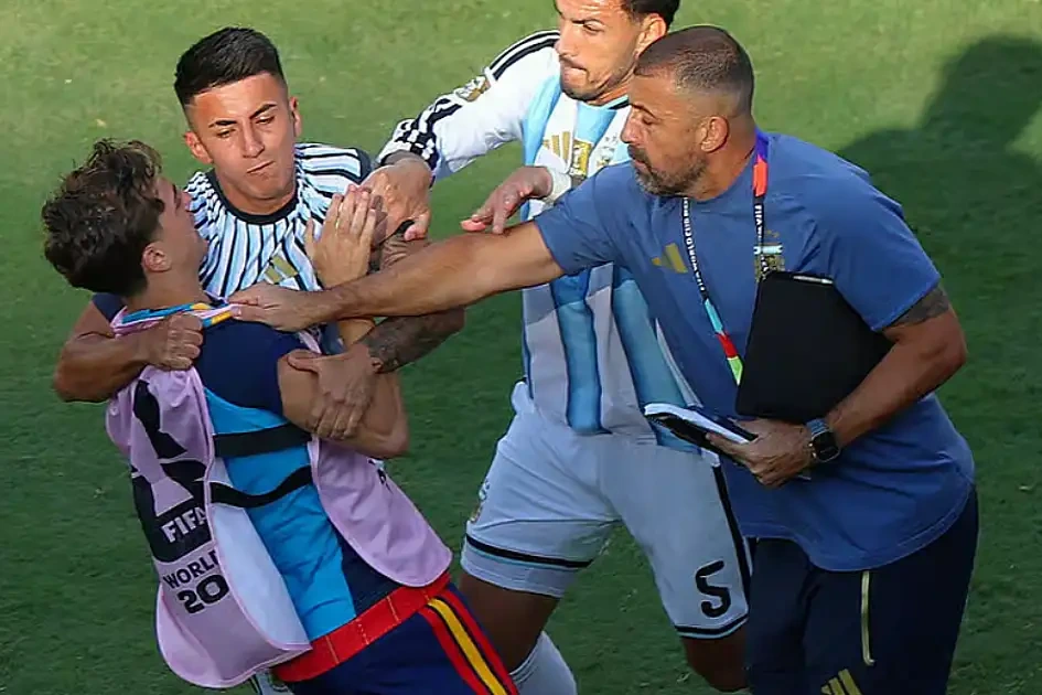 10-Match Leandro Paredes ban issued after World Cup brawl 1 Leandro Paredes ban