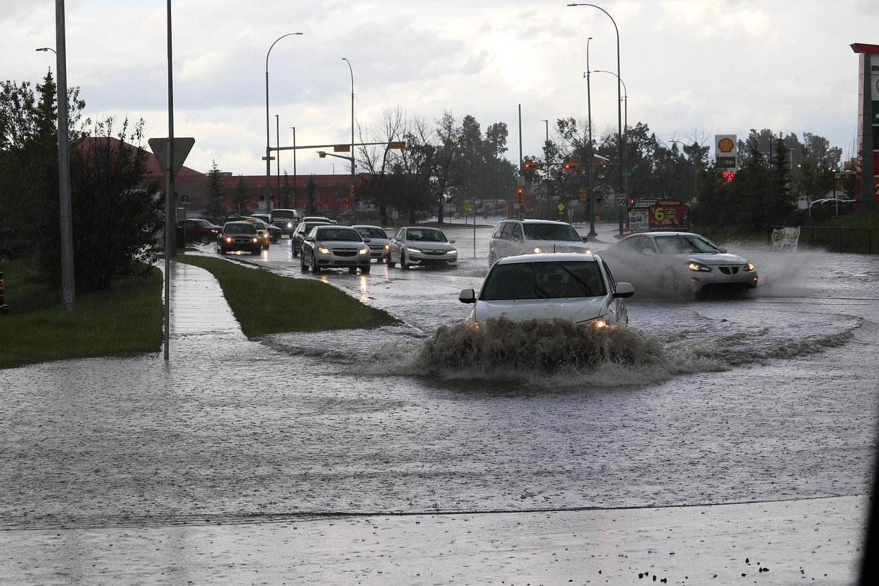 Tokyo Flooding Kills 6 1 Tokyo flooding