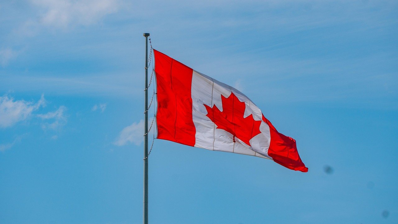 50% Counter-Tariffs Hit US Goods on September 8 2 Canada US tariffs