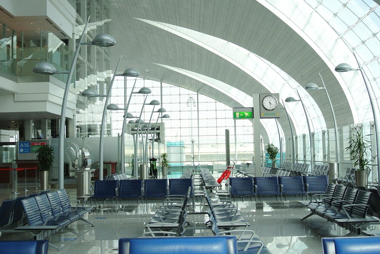 UAE flight status today