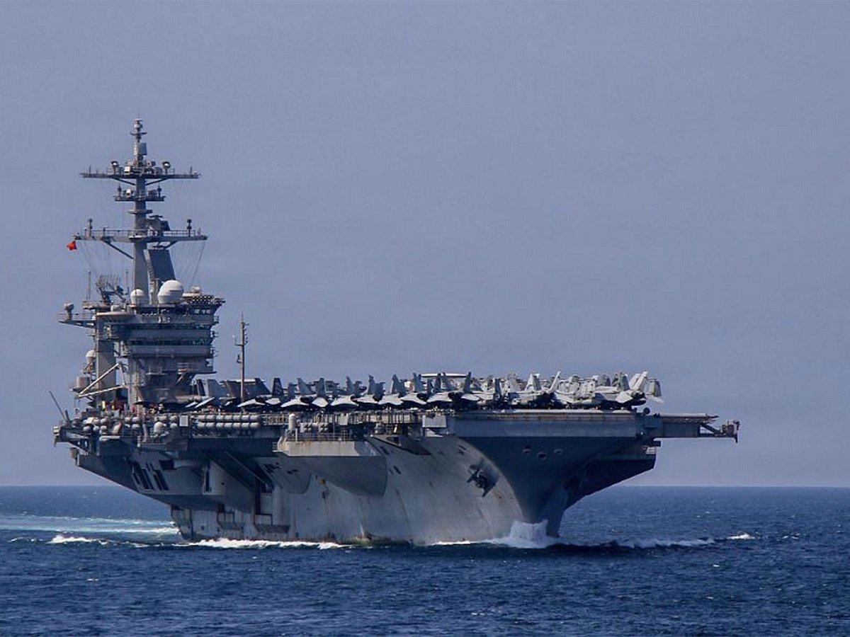 USS Abraham Lincoln Returns Home 2 USS Abraham Lincoln
