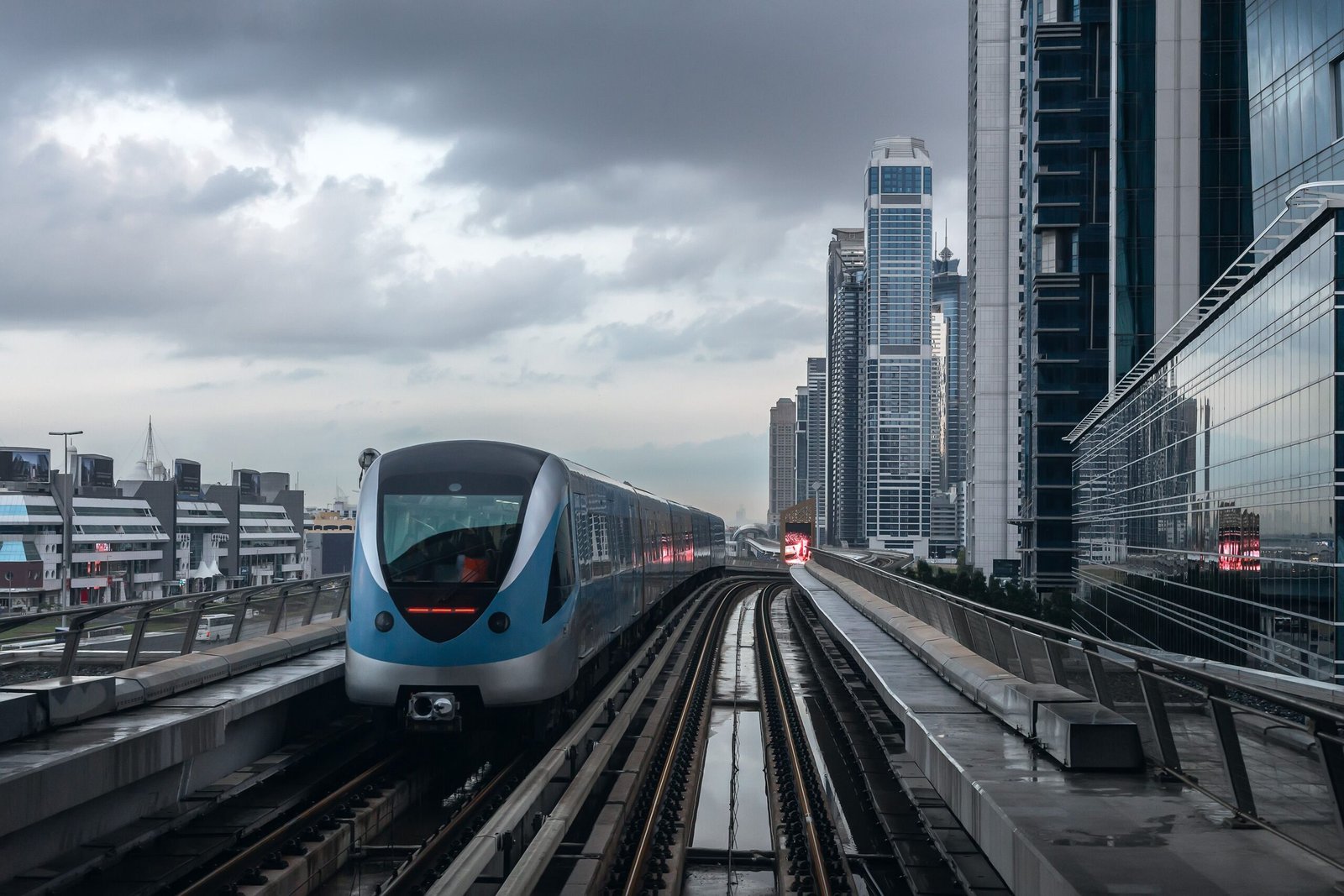55km Dubai Airport Express Line Could Cut Airport Commutes