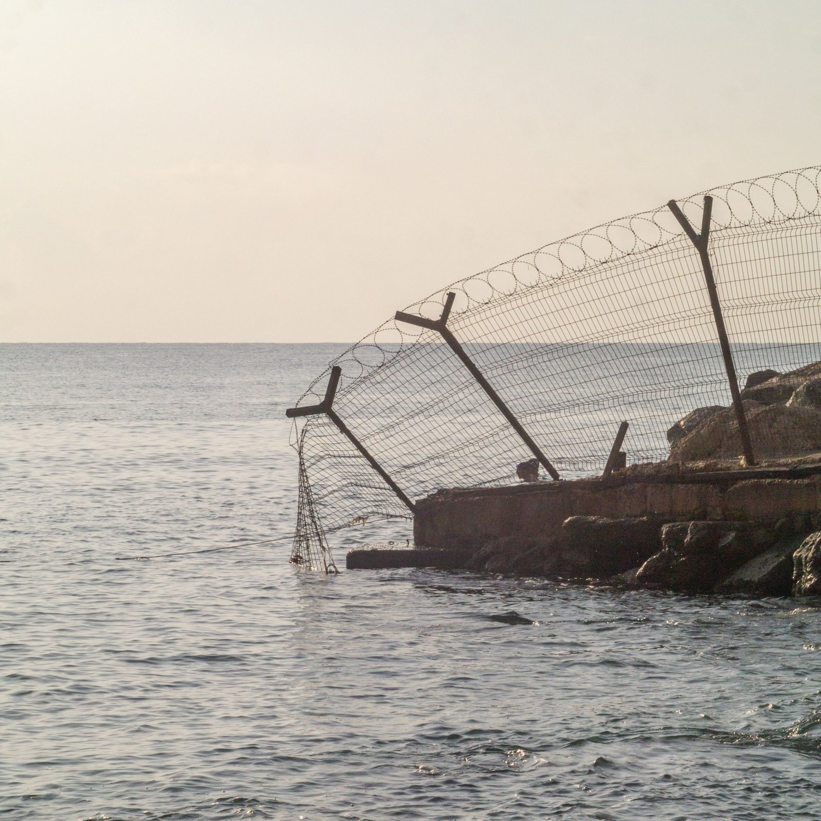 Ceuta Migrant Rush: 60,000 Attempt Border Crossing 2 Ceuta migrant rush