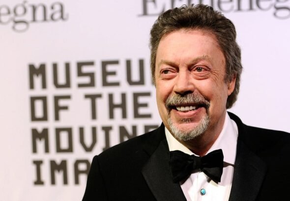 Tim Curry