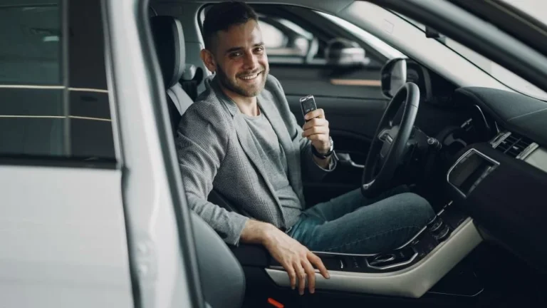 renew driving licence Dubai