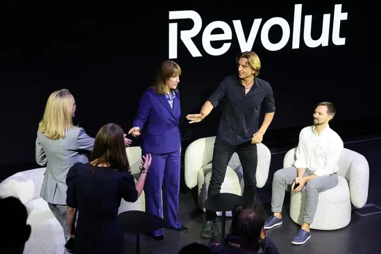 Revolut Data Breach Exposes Passports in Email Scam 3 Revolut data breach