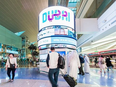 UAE Visit Visa Extension: Rules, Fees and Overstay Fines 1 UAE visit visa extension