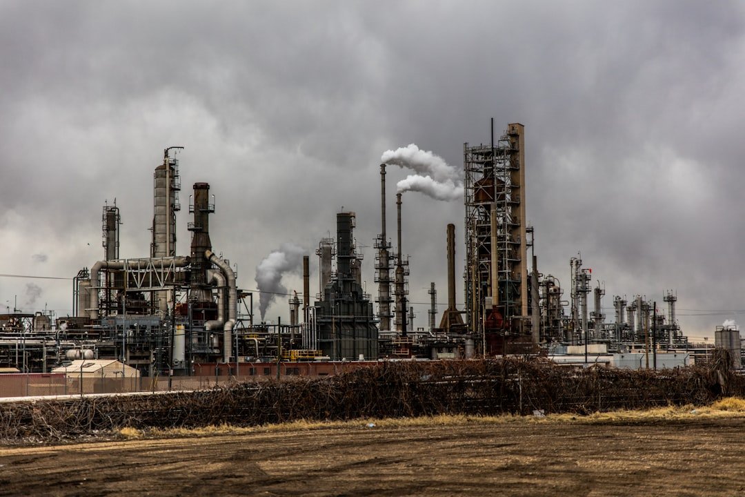 Oil prices hold near six-week highs as US-Iran strikes disrupt Strait of Hormuz shipping oil prices