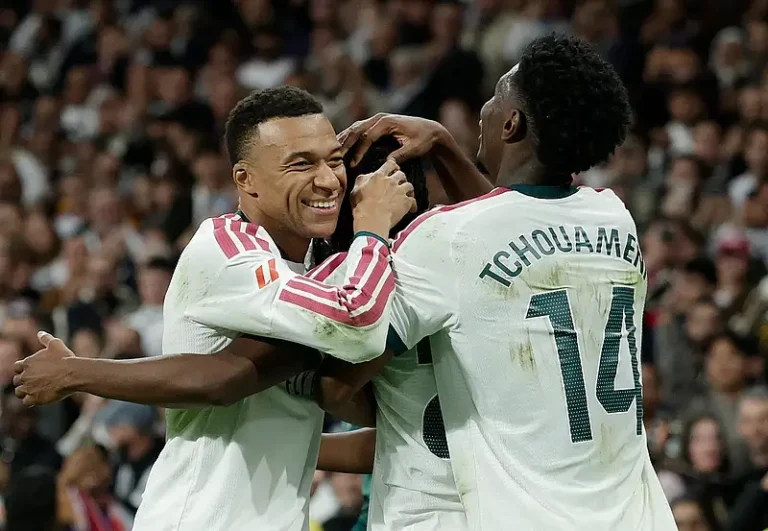 Kylian Mbappe powers Real Madrid past Sevilla 4-1 Kylian Mbappe