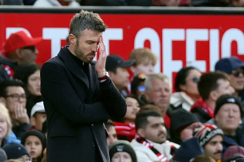 Michael Carrick Faces Sack After Manchester United Loss Michael Carrick
