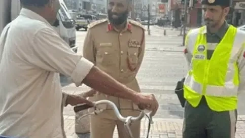 Dh400 Dubai Police Jaywalking Fine Issued in Safety Drive Dubai Police jaywalking fine