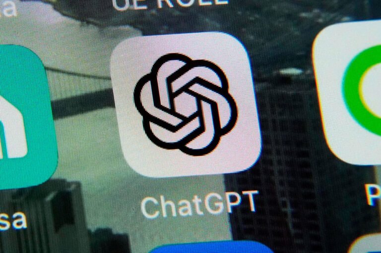Lock Private ChatGPT Chats With PIN or Face ID Now ChatGPT lock chats