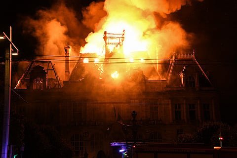 France protests: Nearly 2,400 arrested and 1,000 police injured in violent unrest France protests